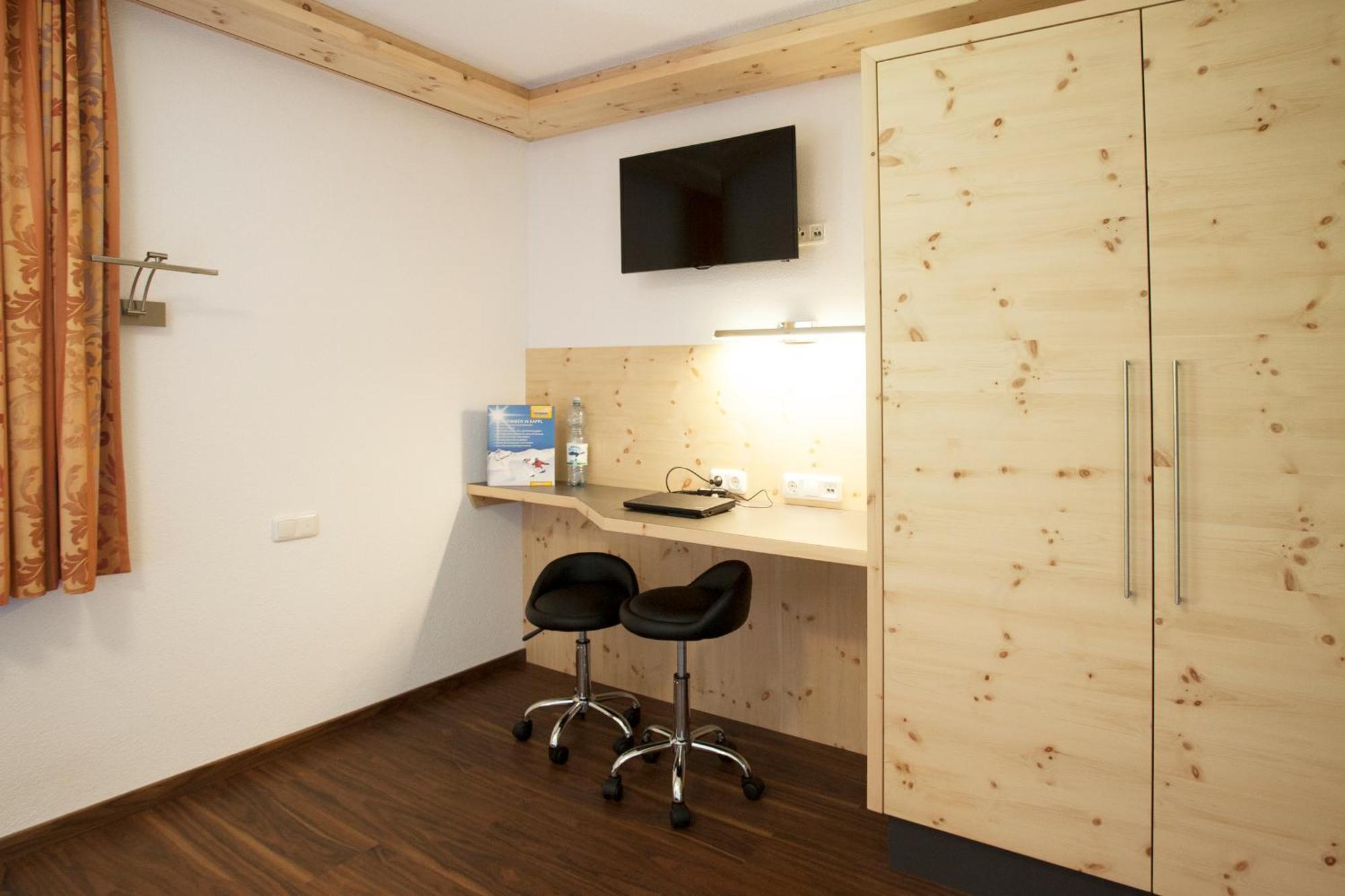 Apart Harmonie Kappl  Rum bild